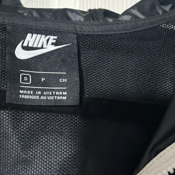 Nike windbreaker - Picture 4 of 5